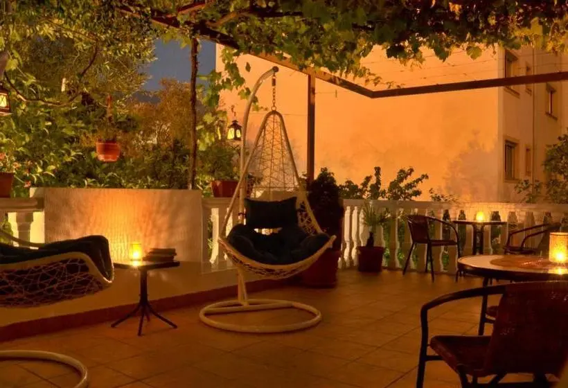Standard Triple Room with Terrace, Mediterranean Retreat Becici