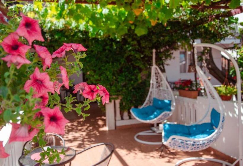 Triple Room Sea View, Mediterranean Retreat Becici