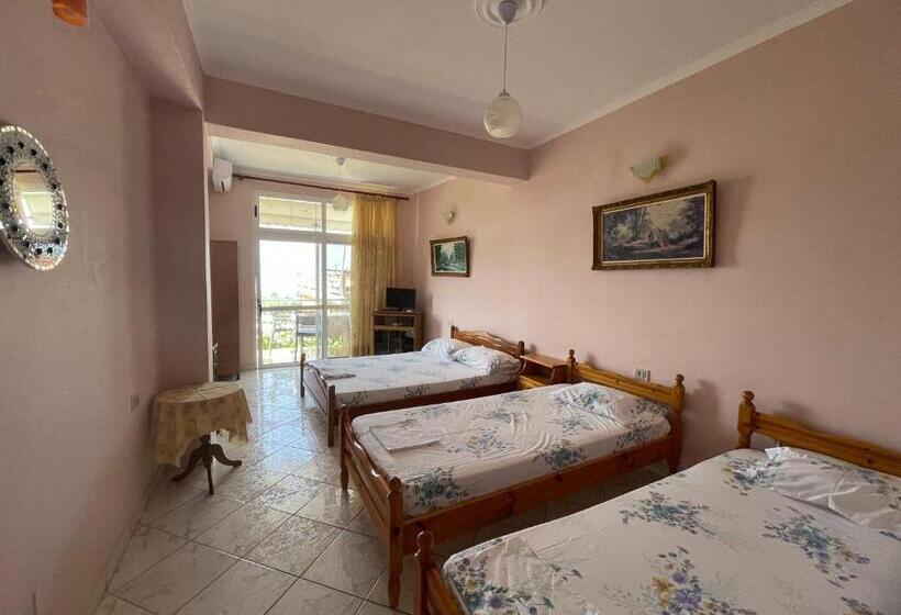 חדר משפחתי נוף לים, Vila Hiso