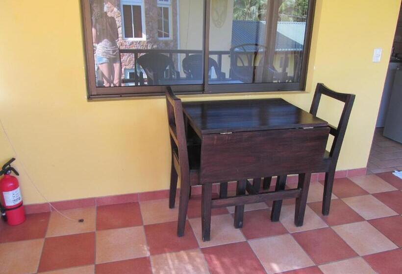 1ベッドルームアパートメント, Marfi Inn