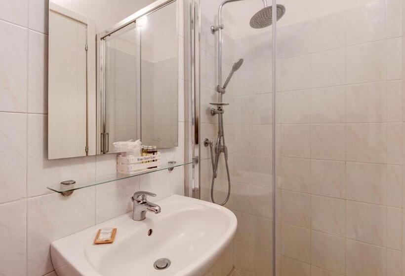 غرفة أساسية, Artemisia Negli Ulivi B&b