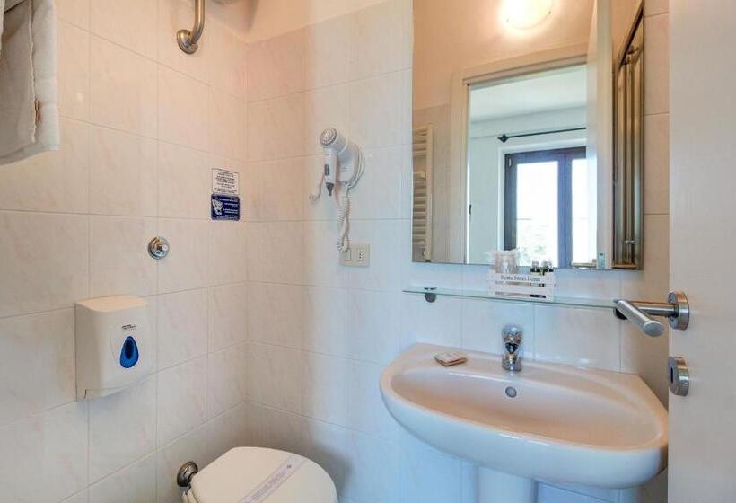 غرفة أساسية, Artemisia Negli Ulivi B&b