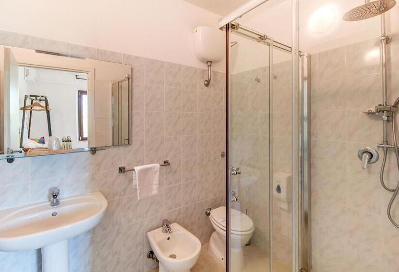 غرفة سوبيريور, Artemisia Negli Ulivi B&b