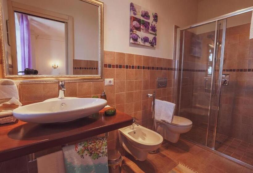 Номер Стандарт с Балконом, Agriturismo Tre Stelle