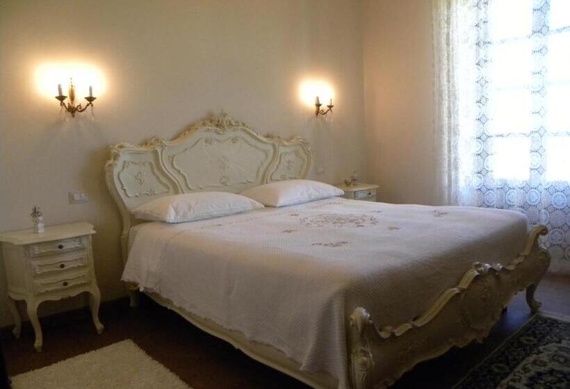 غرفة قياسية مزوَّدة بشُرفة, Agriturismo Tre Stelle