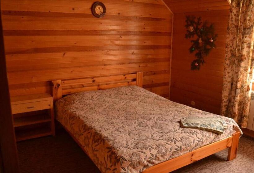 اتاق استاندارد با تخت بزرگ, Faina House