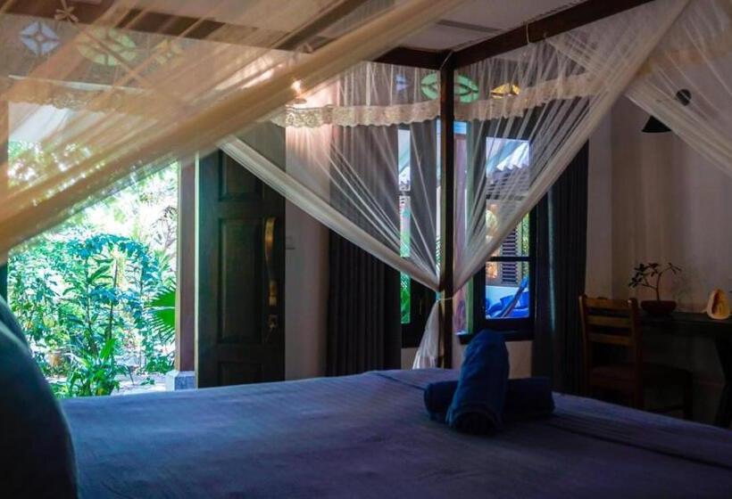 带大床的高级房间, Forcus Cabanas