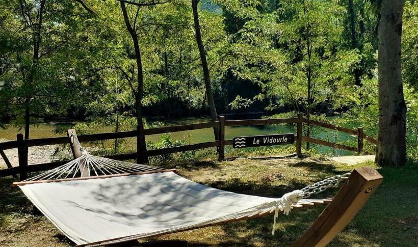 ガーデンビュースタンダードルーム, La Magnanerie D Hôtes Chambres D Hôtes