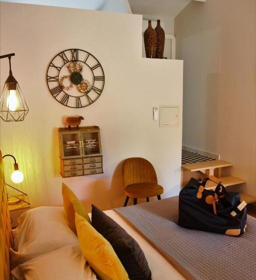 プールビュースタンダードルーム, La Magnanerie D Hôtes Chambres D Hôtes