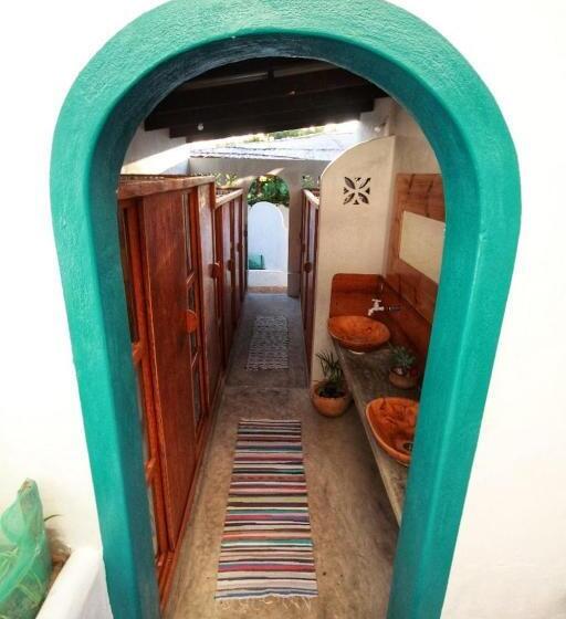 이코노미 룸, Sunset View Tofo