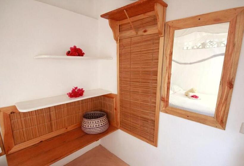 이코노미 룸, Sunset View Tofo