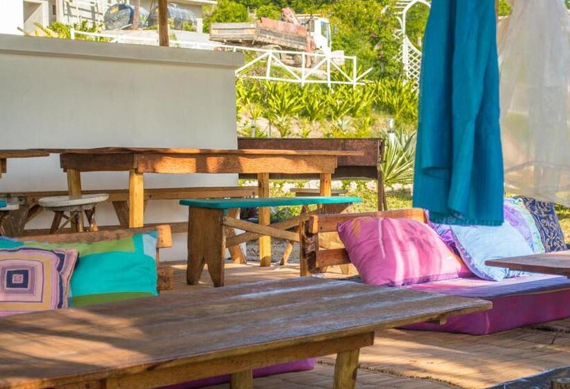 스탠다드 트리플 룸, Sunset View Tofo