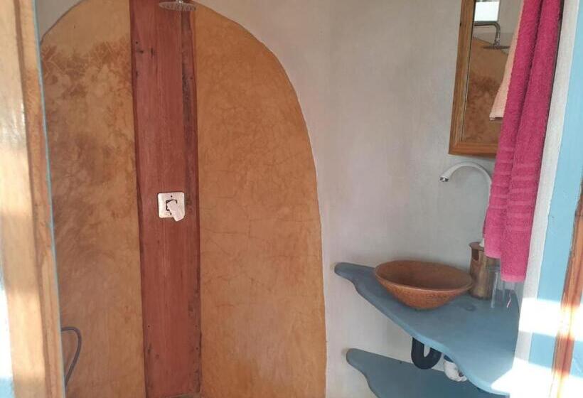 이코노미 룸, Sunset View Tofo