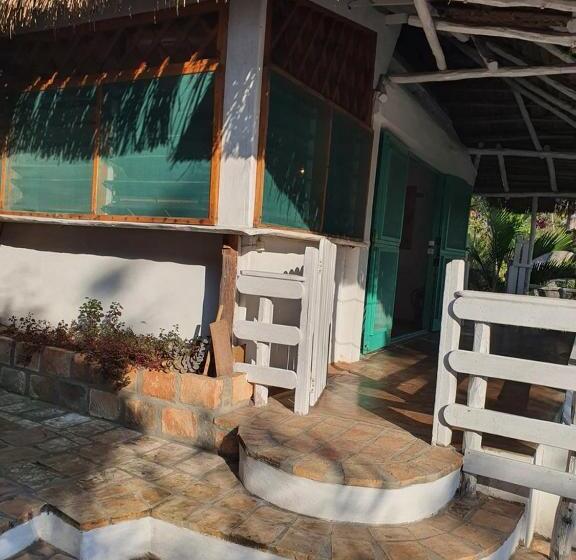 수피리어 방갈로, Sunset View Tofo