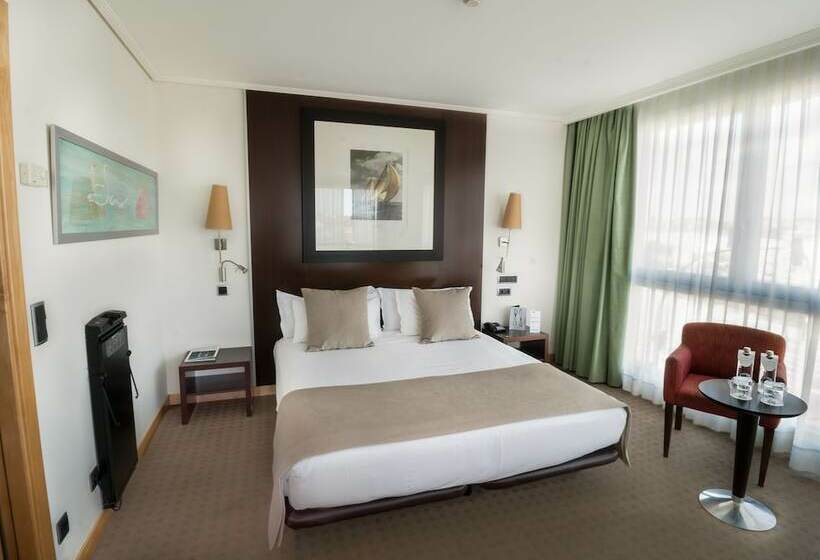 غرفة قياسية مطلّة علي البحر, Abba Playa Gijon