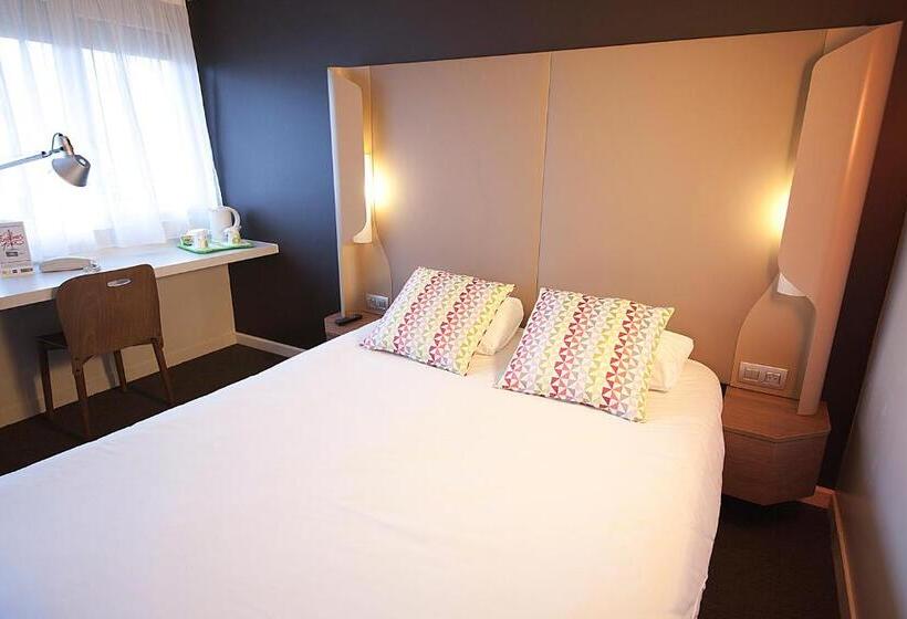 Pokój Rodzinny, Campanile Clermont Ferrand ~ Aubière