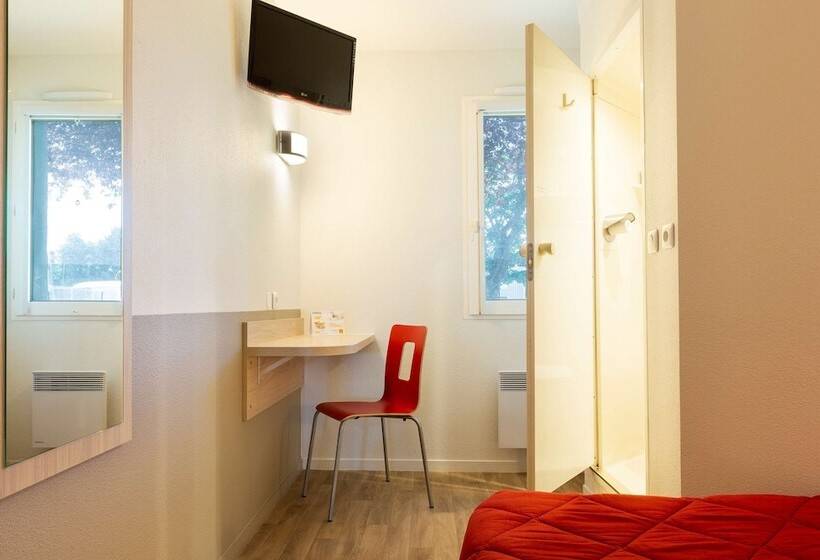 Номер Стандарт Трехместный, Premiere Classe Nantes Ouest   St Herblain