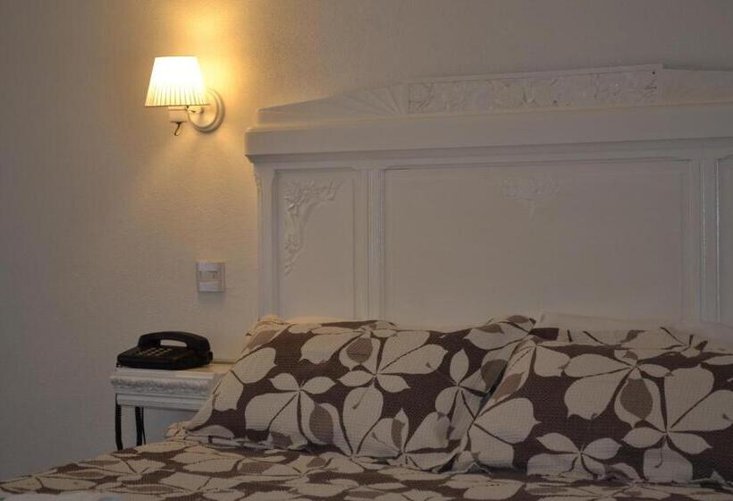 이코노이 4인룸, Galeon Mar Del Plata