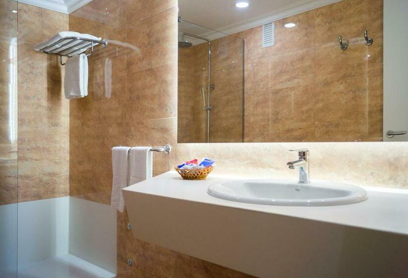 스탠다드 발코니 룸, Globales Maioris