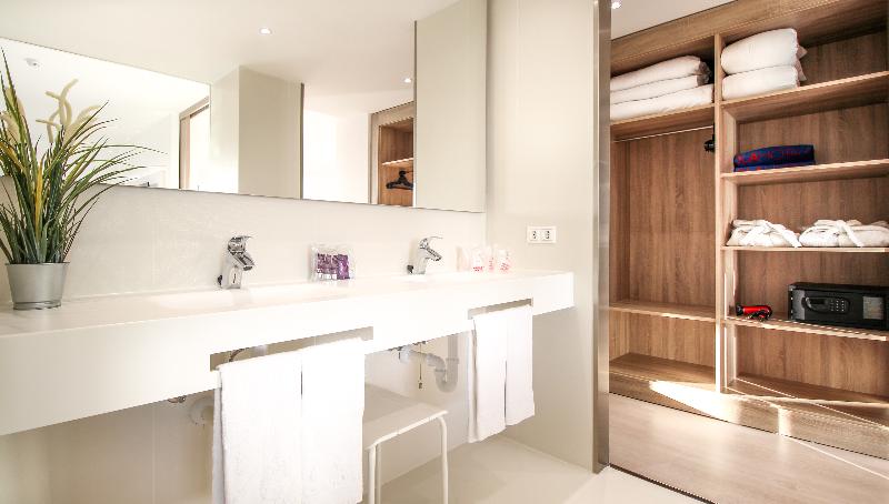 스위트, Globales Maioris