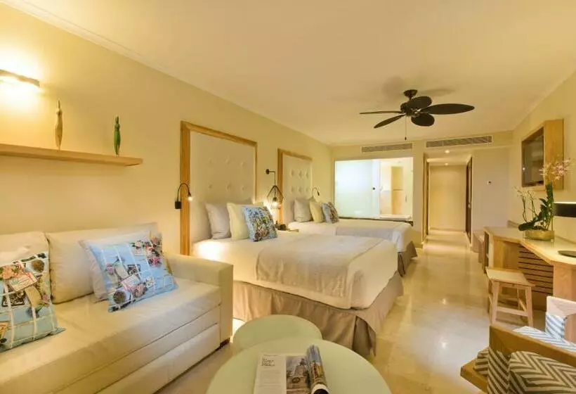 سوییت جونیور, Grand Palladium Palace Resort Spa & Casino - All Inclusive