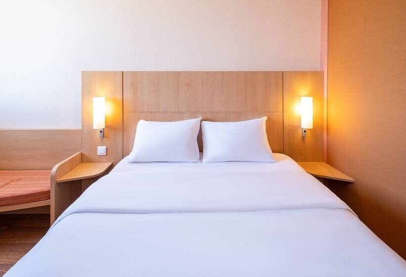 スタンダードルーム, B&B Hotel Calais Terminal Cité de l'Europe 3 étoiles