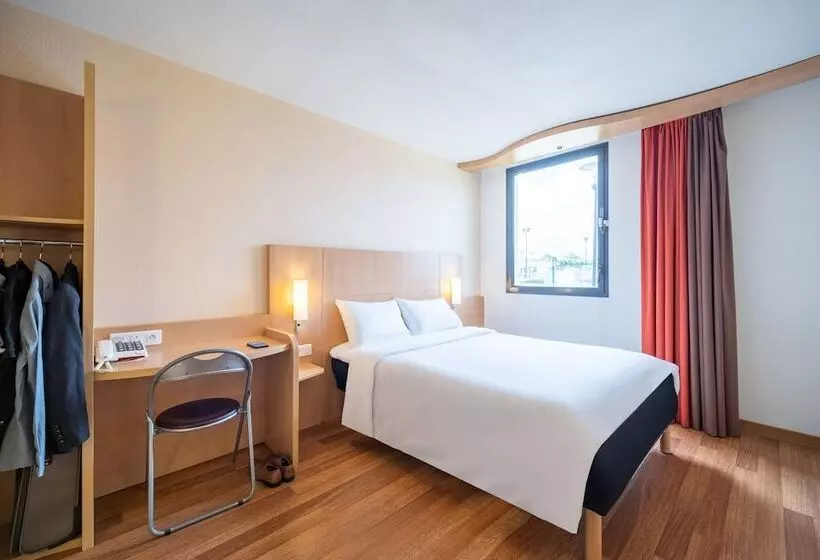 スタンダードルーム, B&B Hotel Calais Terminal Cité de l'Europe 3 étoiles