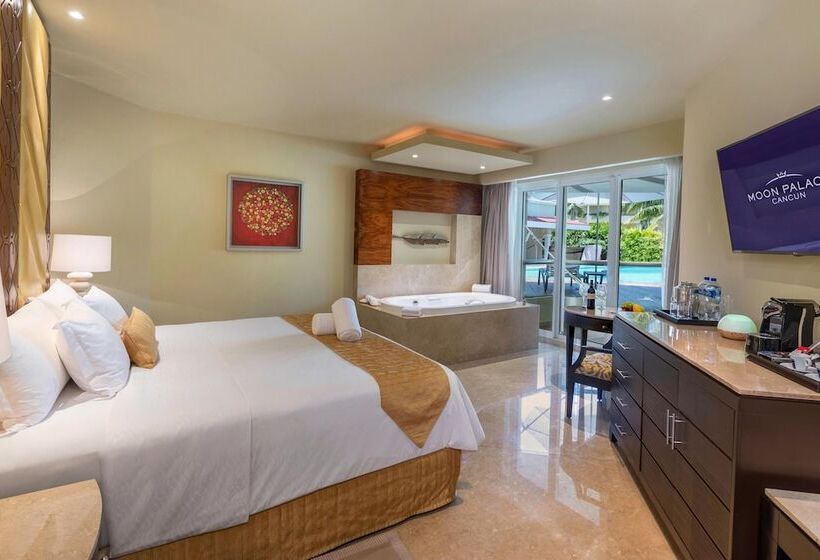 Swim-up suite, Moon Palace Cancun  All Inclusive