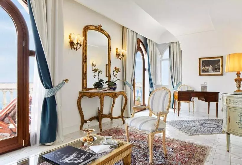 سوییت لوکس, Palazzo Avino
