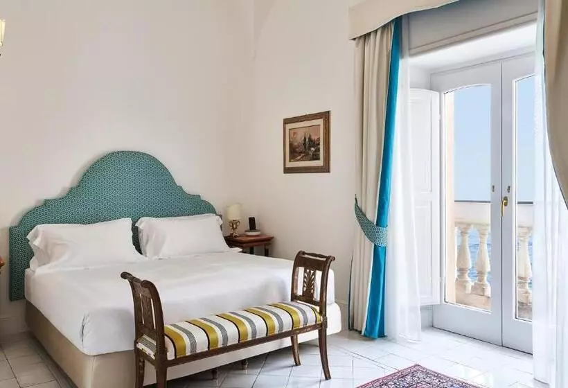 اتاق استاندارد با بالکن, Palazzo Avino