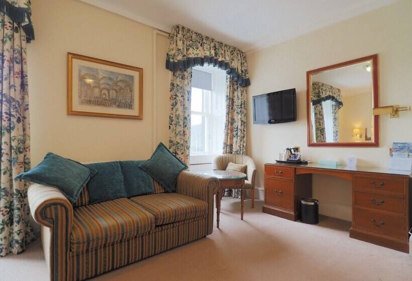 غرفة عائلية, Royal