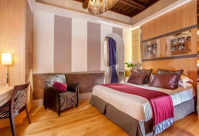 חדר דלוקס, The Inn At The Spanish Steps