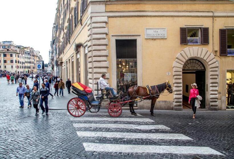סוויטת סניור, The Inn At The Spanish Steps