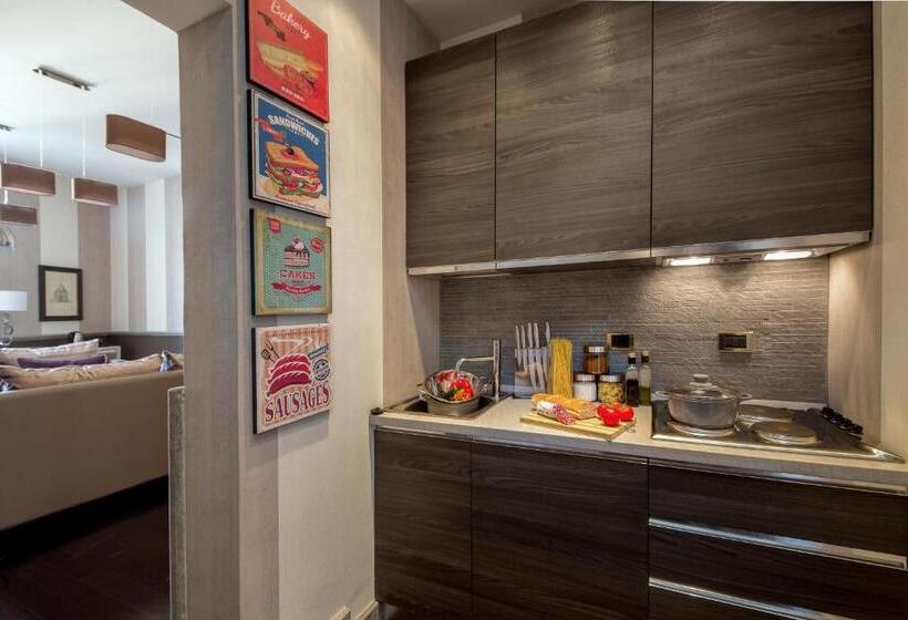 דירה בת חדר שינה 1 עם מרפסת, The Inn At The Spanish Steps