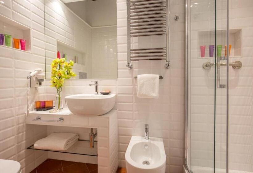 דירת חדר, The Inn At The Spanish Steps