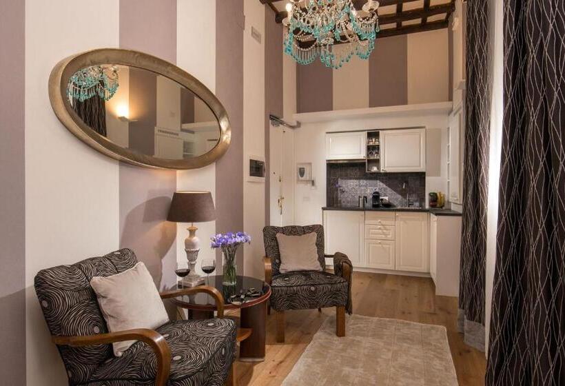 דירת חדר, The Inn At The Spanish Steps