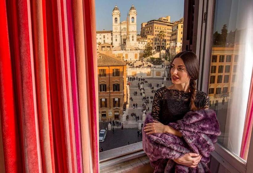 חדר משפחתי, The Inn At The Spanish Steps