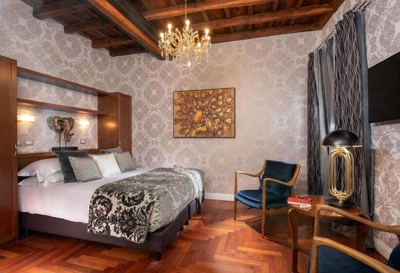 דירת שני חדרים, The Inn At The Spanish Steps