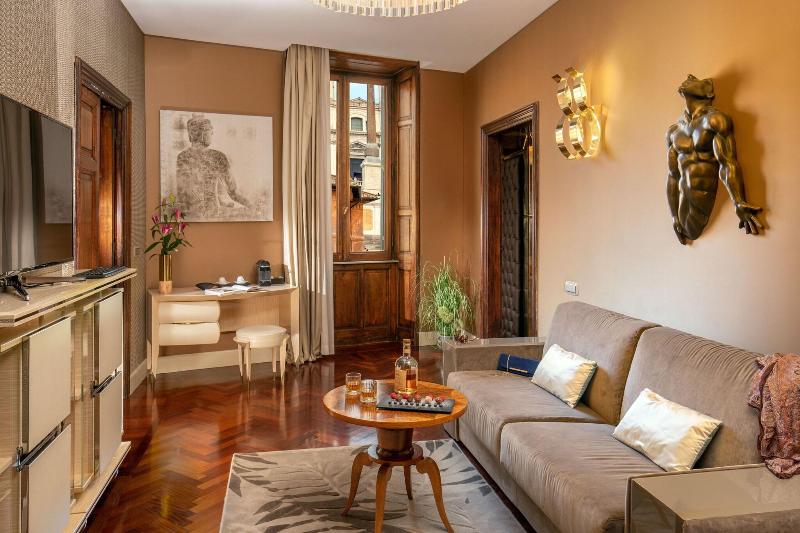 סוויטה נשיאותית, The Inn At The Spanish Steps