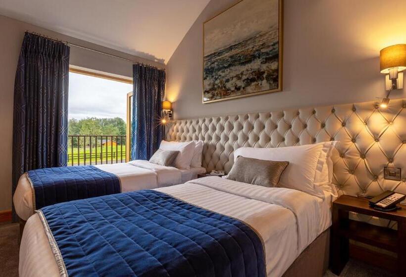 דירת חדר סופריור, The Johnstown Estate