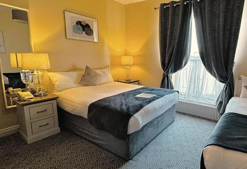 스탠다드 트리플 룸, Waterloo Lodge