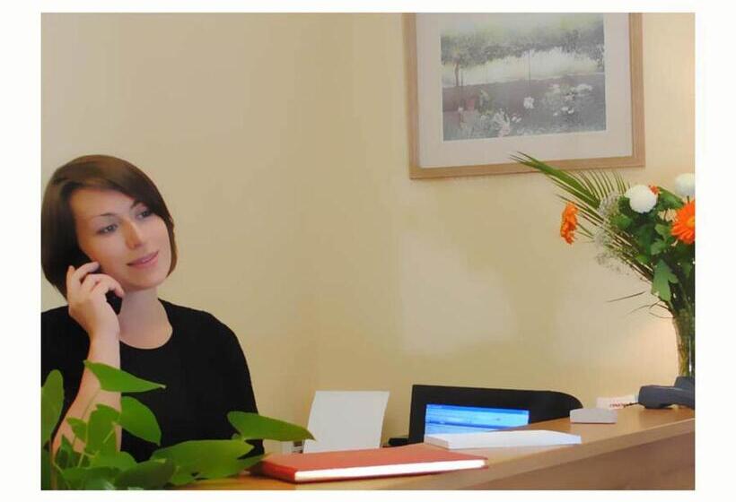 패밀리 룸, Waterloo Lodge