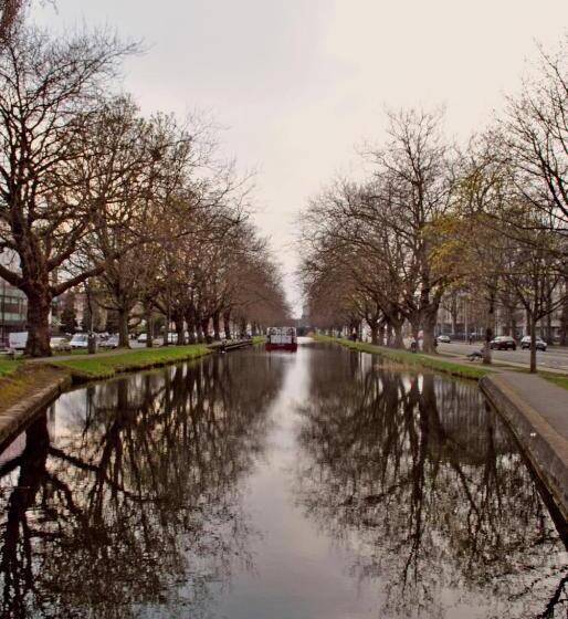 패밀리 룸, Waterloo Lodge