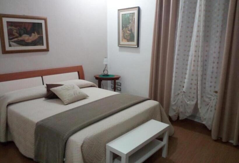 اتاق راحتی سه تخته, Aria Di Casa