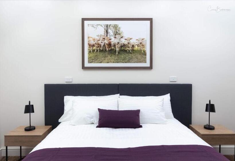 带大床的标准间, Porter S Plainland