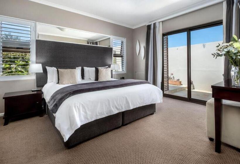 غرفة قياسية, Cliff Lodge