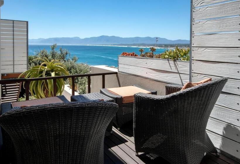 غرفة قياسية, Cliff Lodge