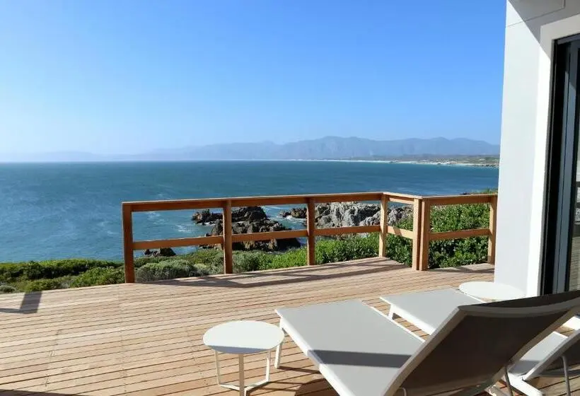 デラックスバンガロー, Cliff Lodge