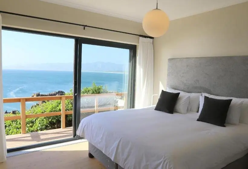 デラックスバンガロー, Cliff Lodge