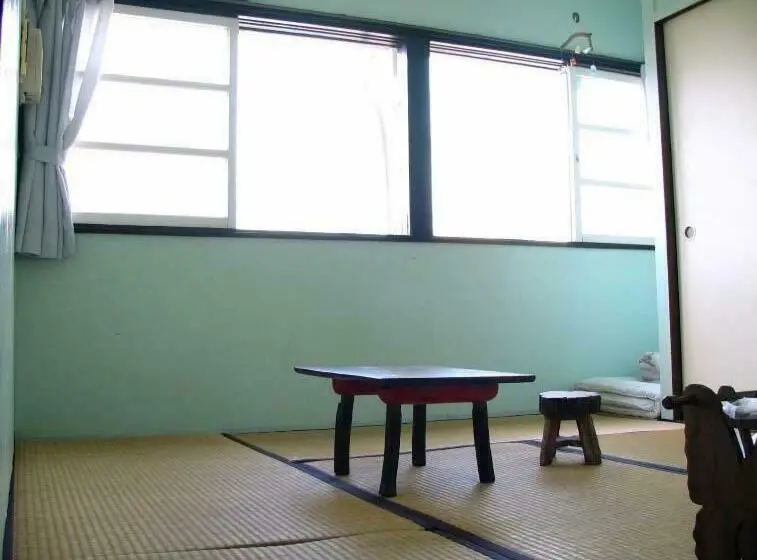 スタンダードルーム, Minshuku Rakutenya